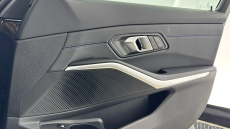 BMW 3 Series 330e 22.3 kWh M Sport 4dr Step Auto Saloon